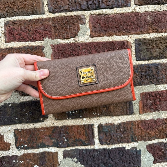 NEW🧡 Dooney & Bourke Pebble Grain Continental Clutch (“Elephant”/Orange) - Picture 3 of 9